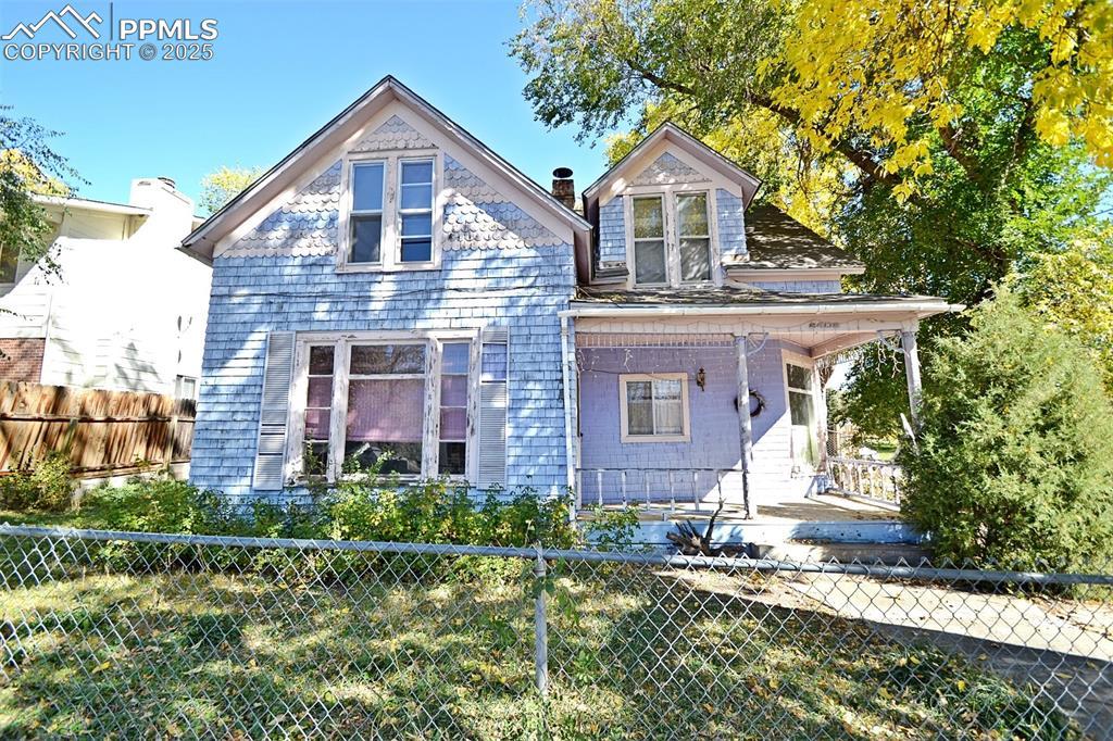 2402 W Uintah St., Colorado Springs, CO 80904