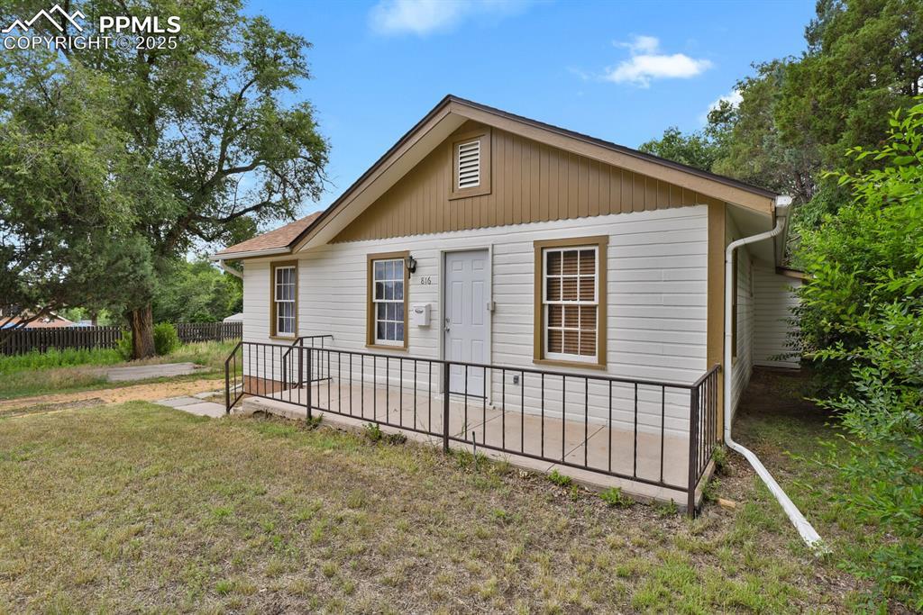 816 Iowa Ave., Colorado Springs, CO 80909