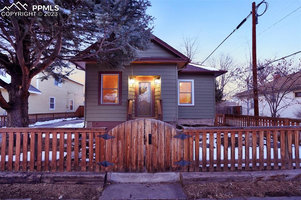 414 E Espanola St., Colorado Springs, CO 80907