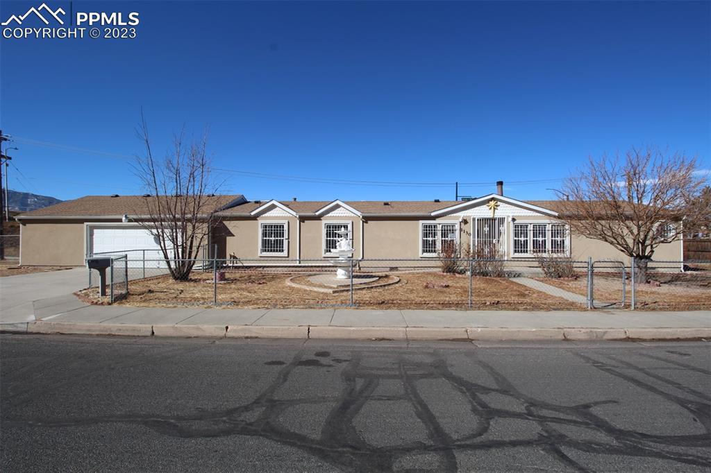 1130 Capulin Dr., Colorado Springs, CO 80910