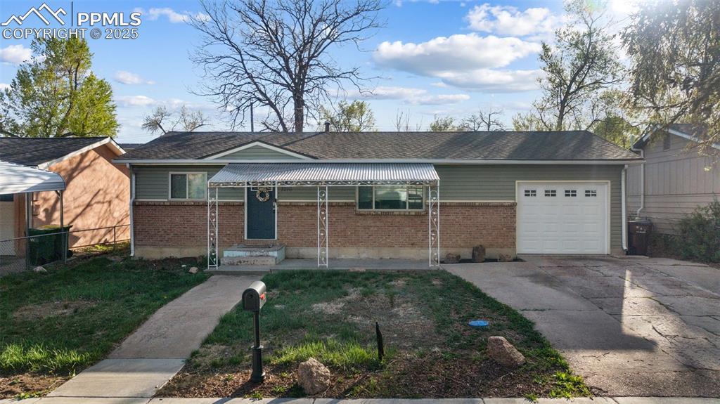 1216 Burnham St., Colorado Springs, CO 80906