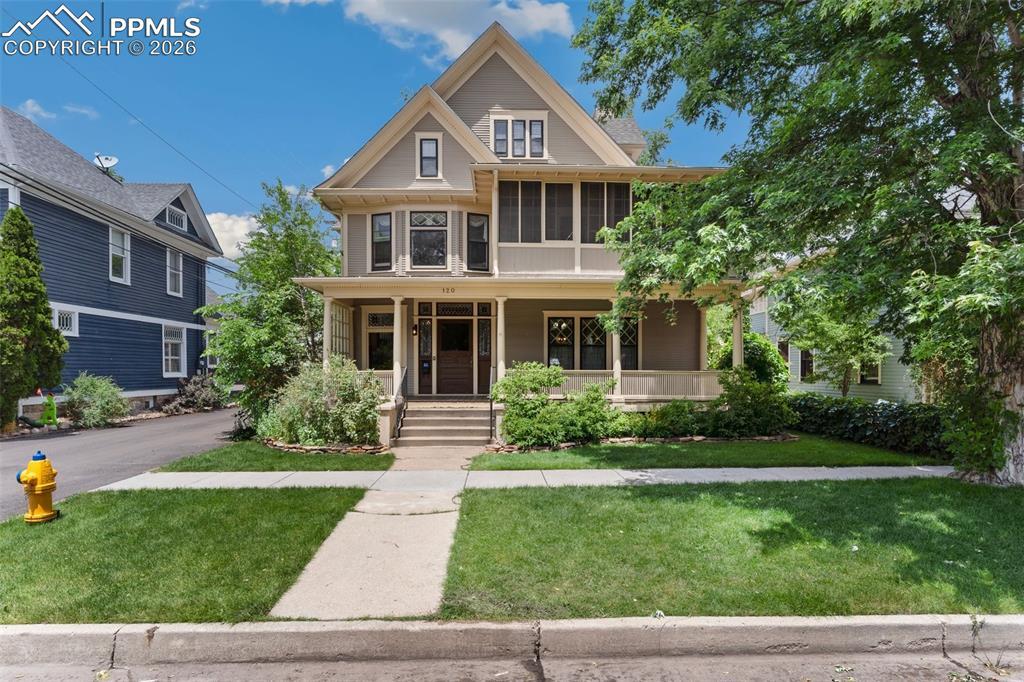 120 E Espanola St., Colorado Springs, CO 80907