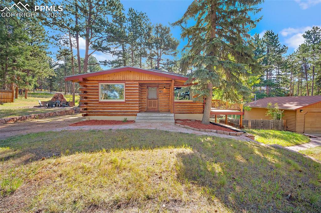 1701 Navajo Tr., Woodland Park, CO 80863