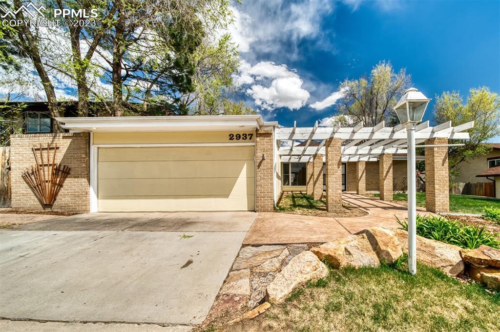 2937 Nevermind Ln., Colorado Springs, CO 80917