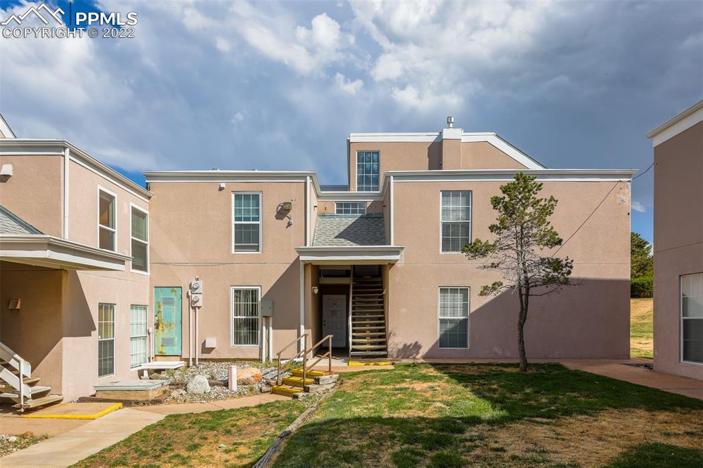 3530 Parkmoor Village Dr. #D, Colorado Springs, CO 80917