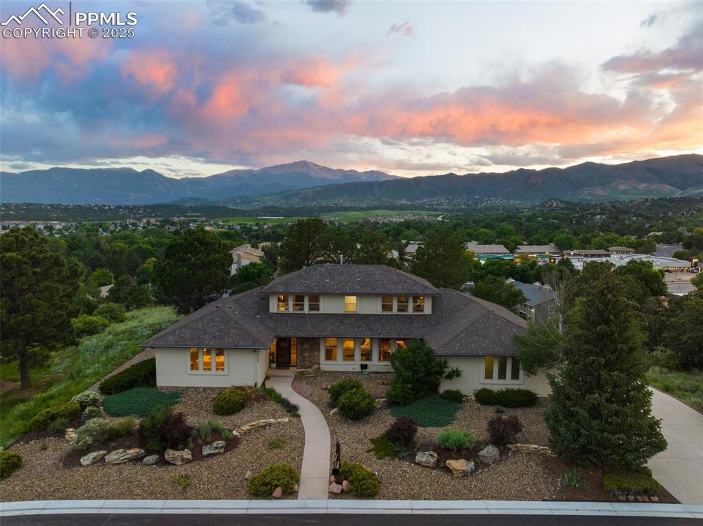 6620 Mesedge Dr., Colorado Springs, CO 80919