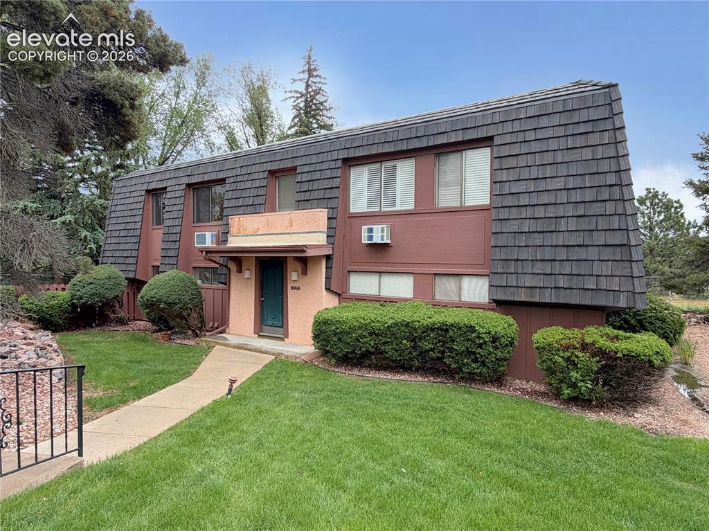 2959 Mesa Rd. #C, Colorado Springs, CO 80904