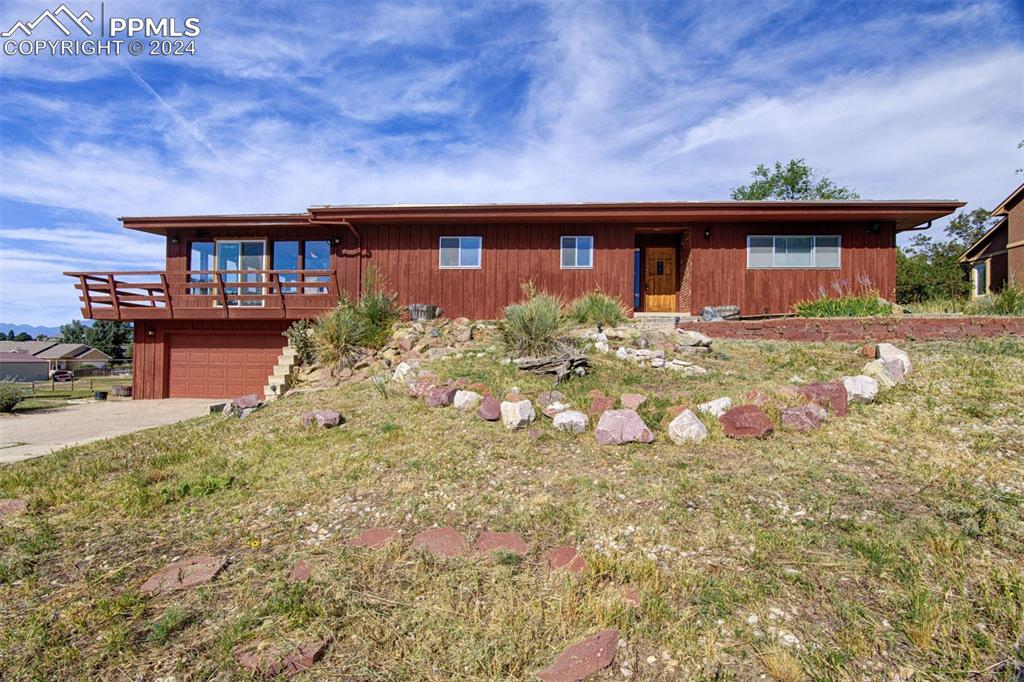 5250 Turquoise Dr., Colorado Springs, CO 80918