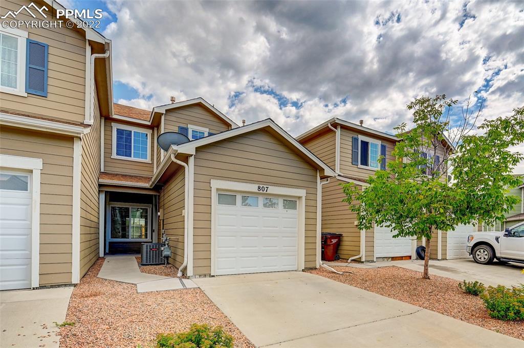 807 Hailey Glenn View, Colorado Springs, CO 80916