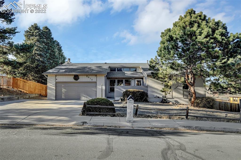 3810 Wesley Dr., Colorado Springs, CO 80917