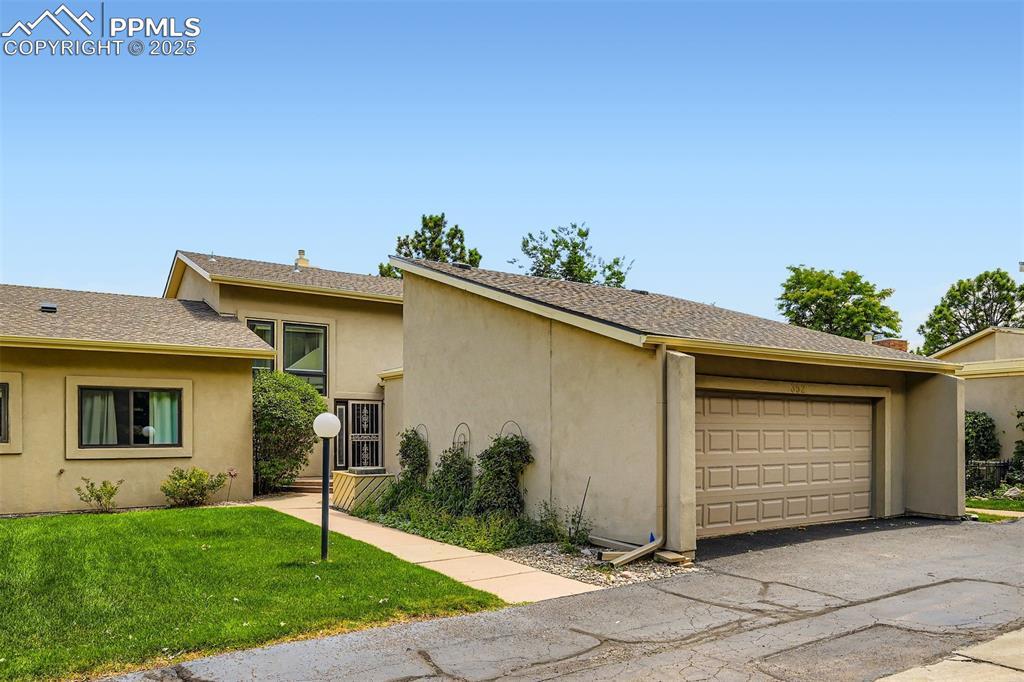 352 Blue Windsor Ln., Colorado Springs, CO 80906