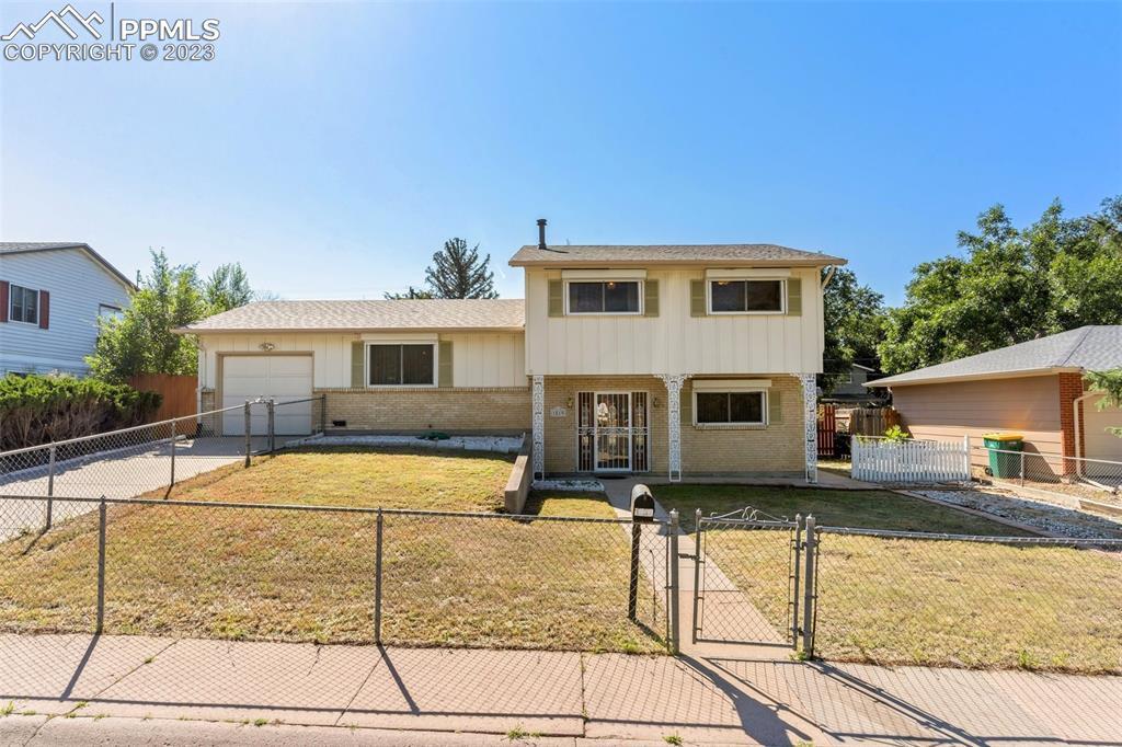 1519 Saratoga Dr., Colorado Springs, CO 80910