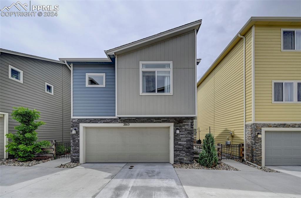 2015 Paddy Grove, Colorado Springs, CO 80910