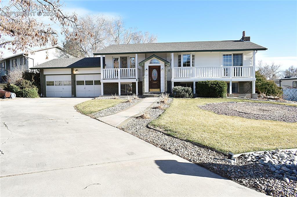 549 Griffith Way, Colorado Springs, CO 80911