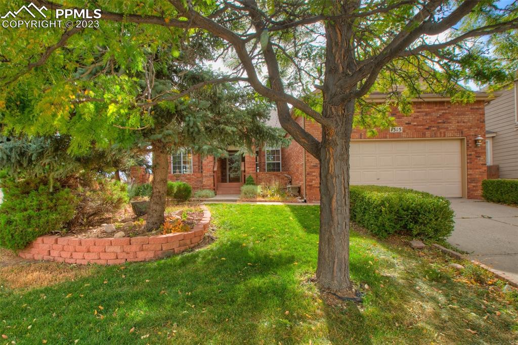 1315 Bison Ridge Dr., Colorado Springs, CO 80919