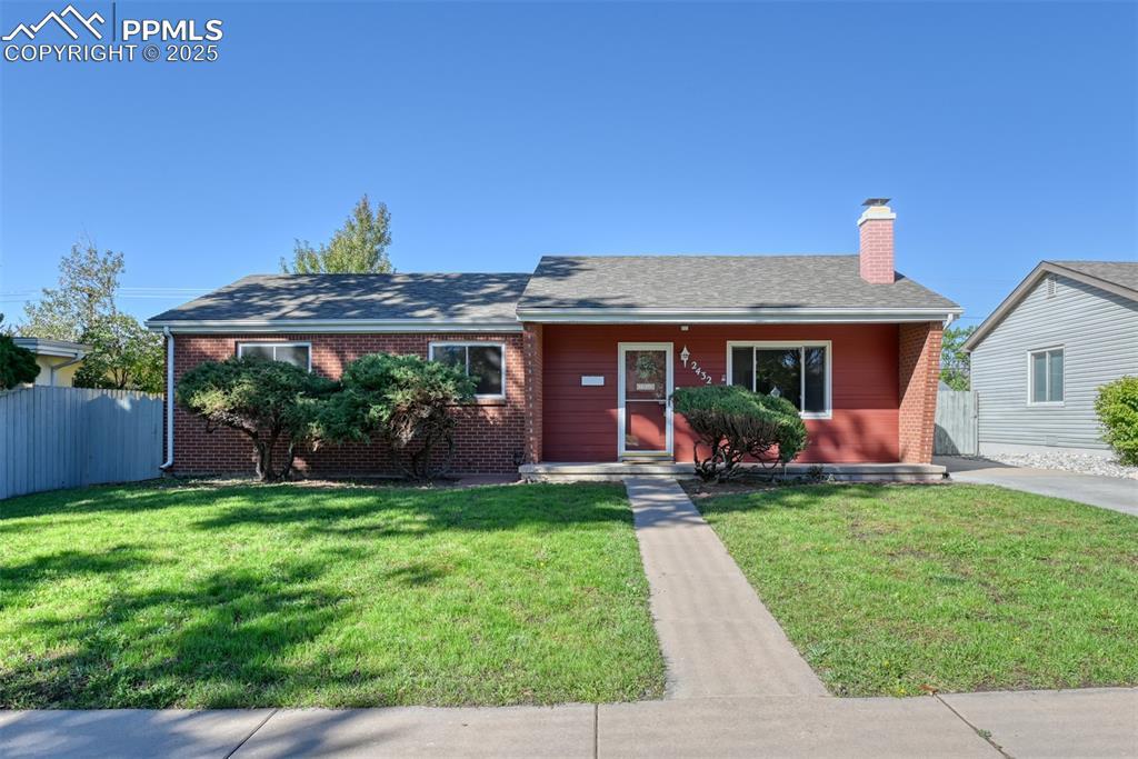 2432 Farragut Ave., Colorado Springs, CO 80907