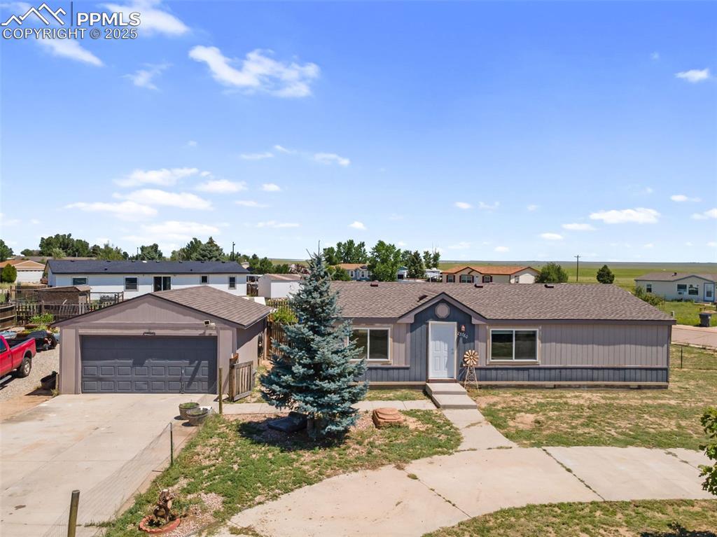 23760 Jayhawk Ave., Colorado Springs, CO 80928