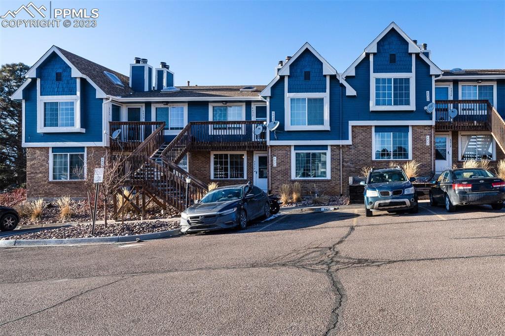 6430 Village Ln., Colorado Springs, CO 80918