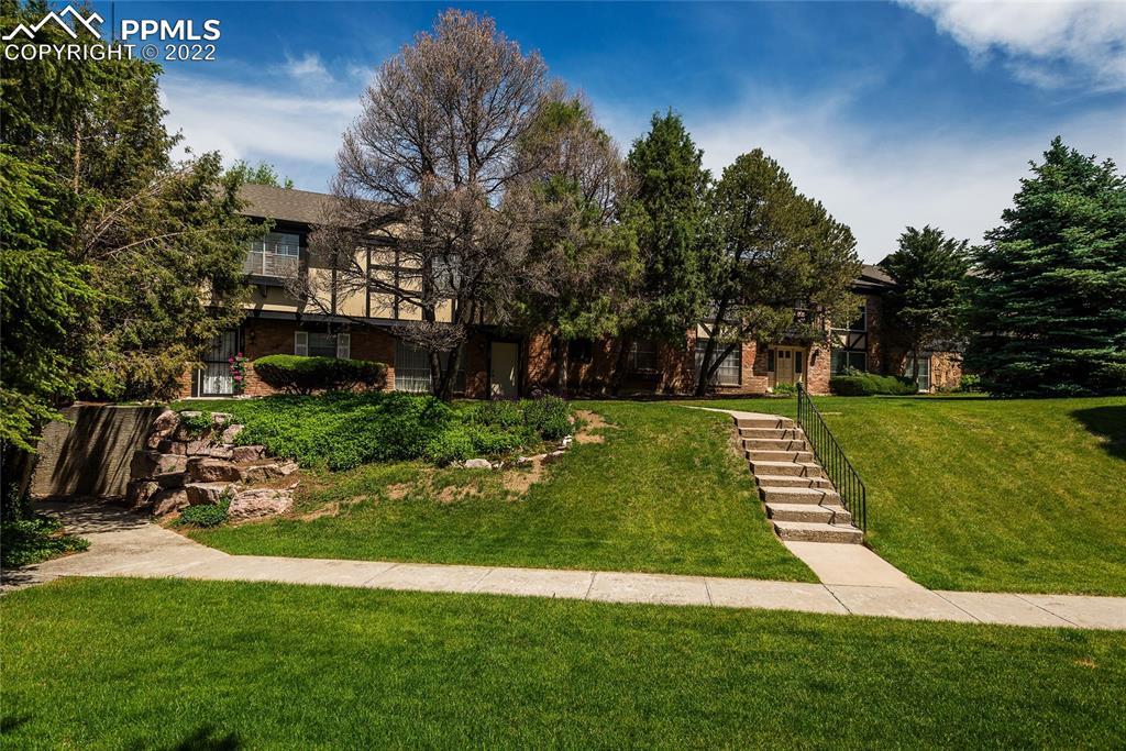 2902 Airport Rd. #230, Colorado Springs, CO 80910