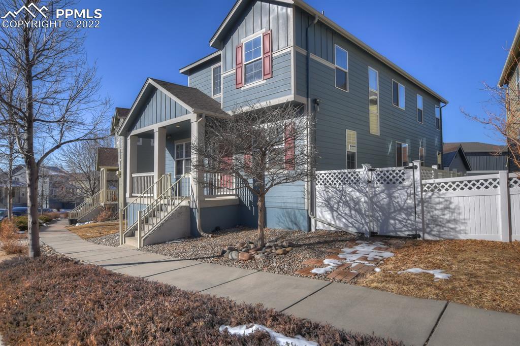 2332 St Claire Dr., Colorado Springs, CO 80910