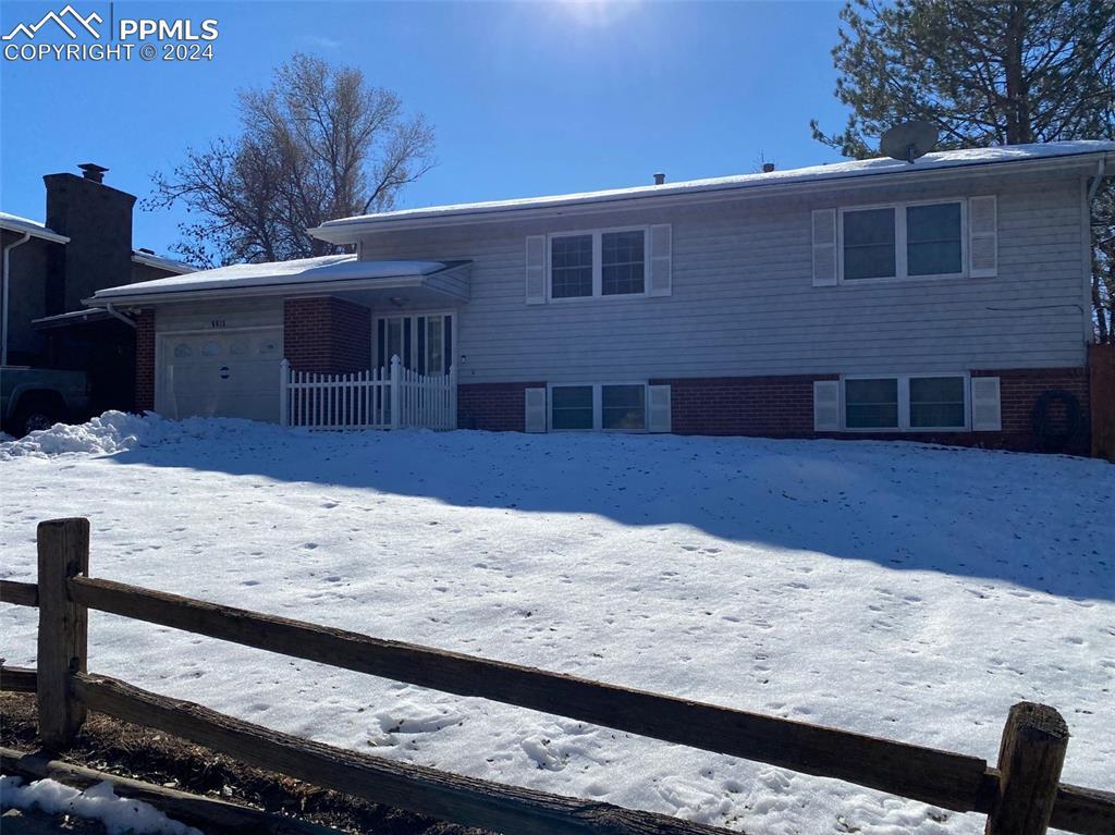 6615 Athletic Ave., Colorado Springs, CO 80911