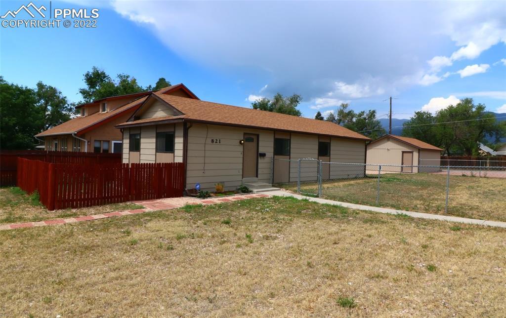821 E Fountain Blvd., Colorado Springs, CO 80903