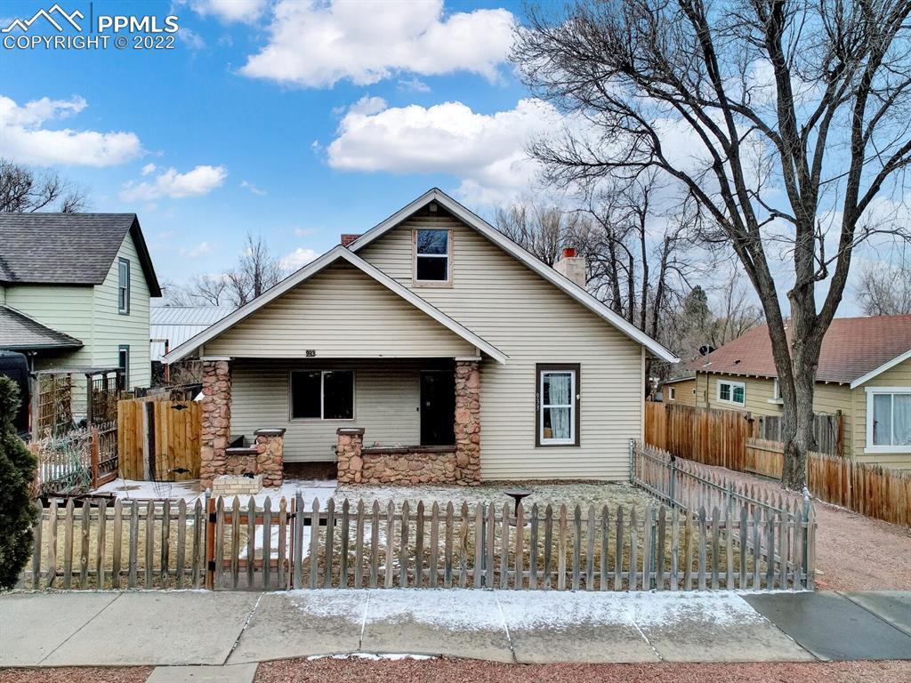 933 E Costilla St., Colorado Springs, CO 80903