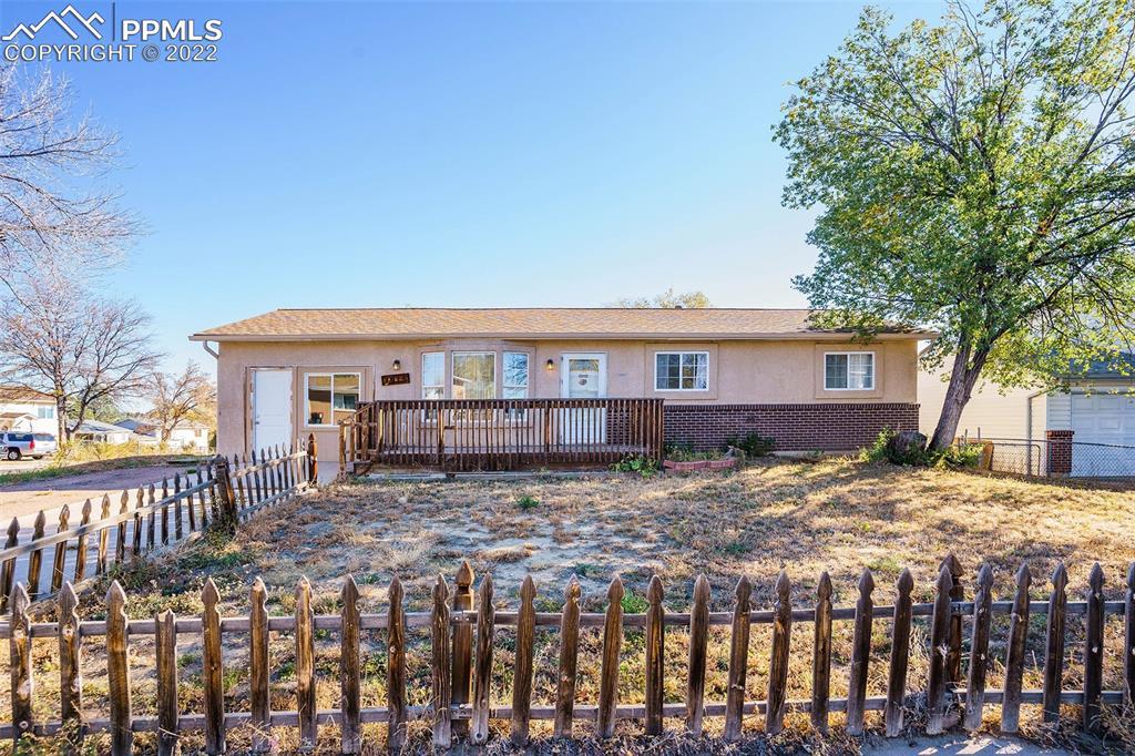 1915 Ventura Dr., Colorado Springs, CO 80910