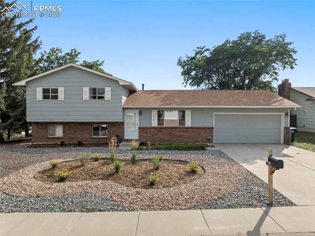 5702 Tuckerman Ln., Colorado Springs, CO 80918