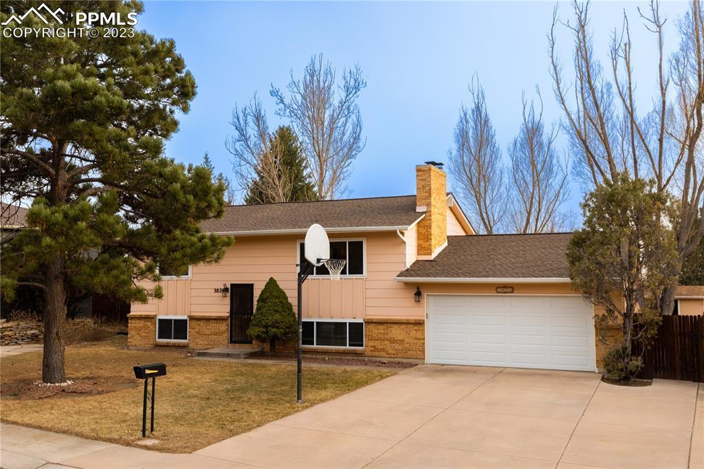 3823 Cambria Pl., Colorado Springs, CO 80918