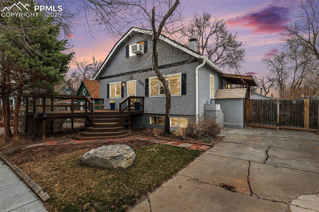 225 N Cedar St., Colorado Springs, CO 80903