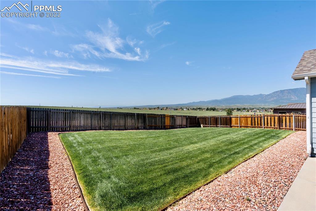 6015 Passing Sky Dr., Colorado Springs, CO 80911