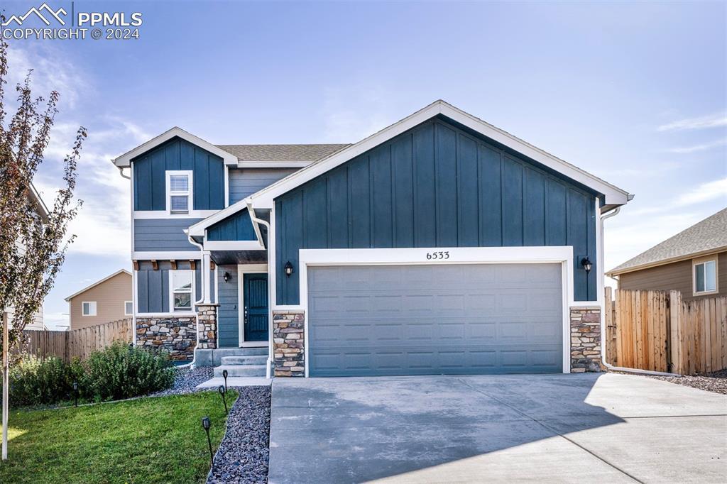 6533 Vedder Dr., Colorado Springs, CO 80925