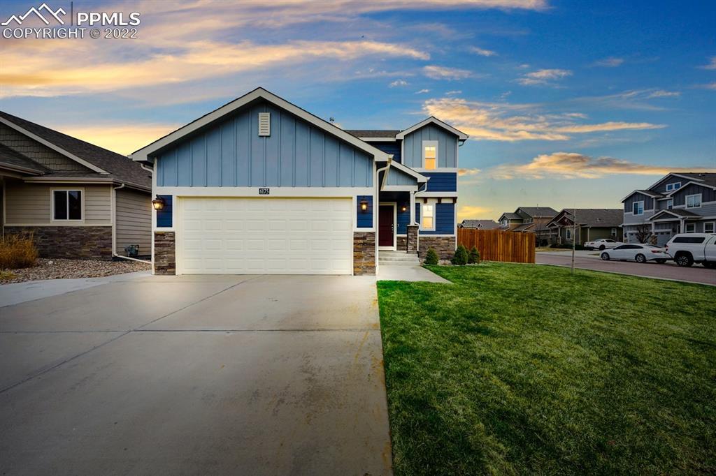 6175 Farmstead Pl., Colorado Springs, CO 80925