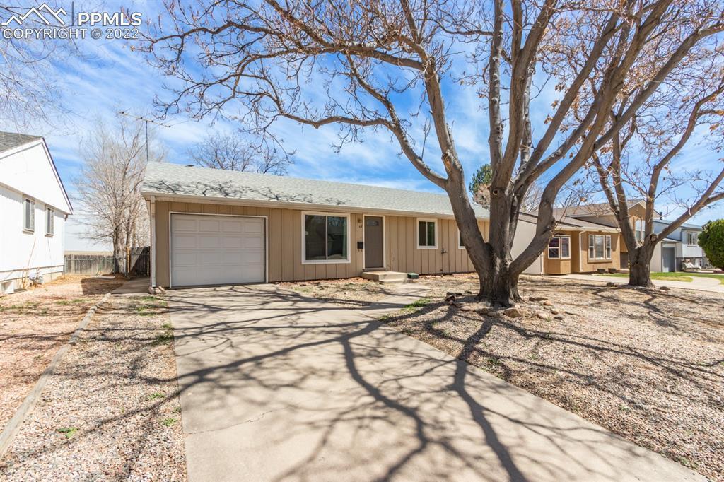 142 Gamble Ln., Pueblo, CO 81001