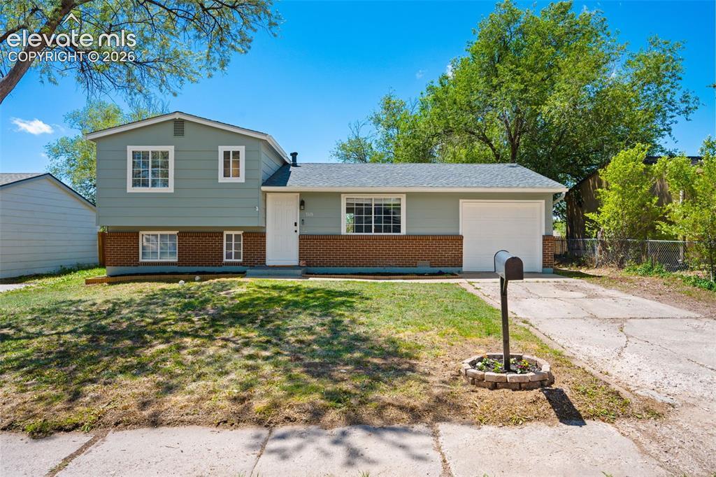 7115 White Mountain Dr., Colorado Springs, CO 80915