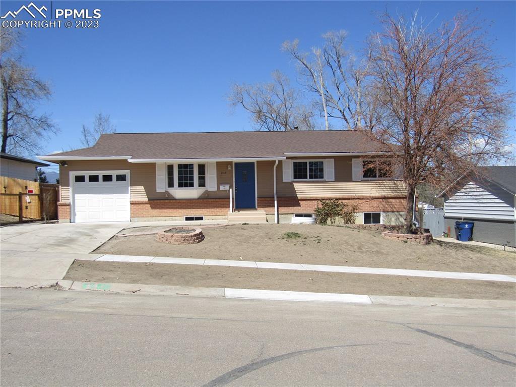 1318 Server Dr., Colorado Springs, CO 80910