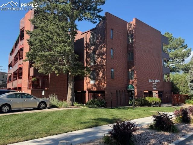 31 W Boulder St., Colorado Springs, CO 80903