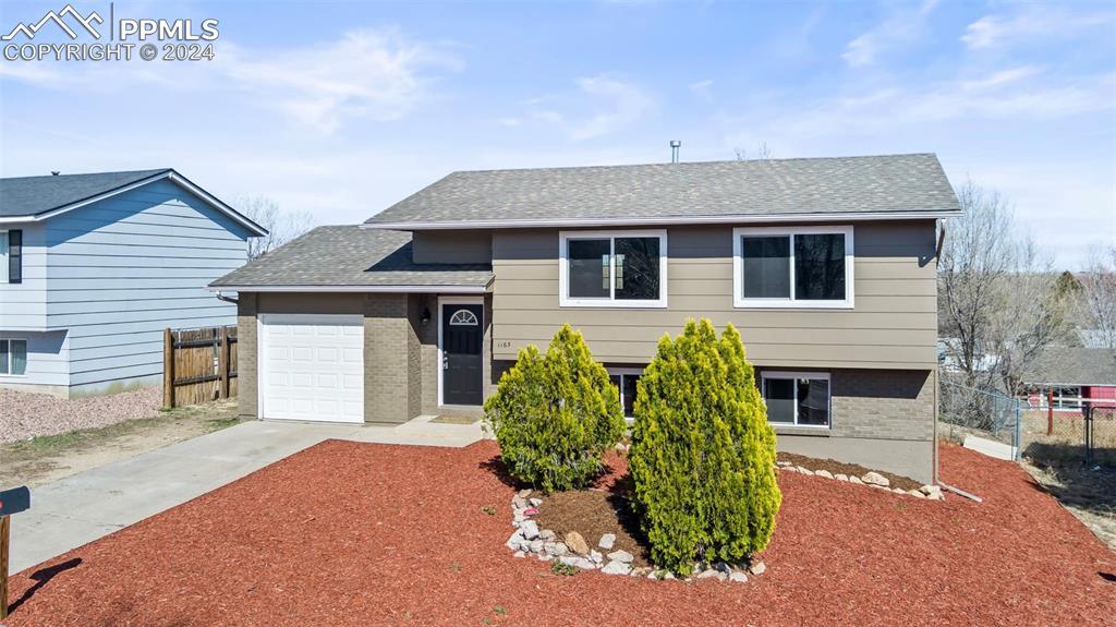 1165 Chiricahua Dr., Colorado Springs, CO 80915