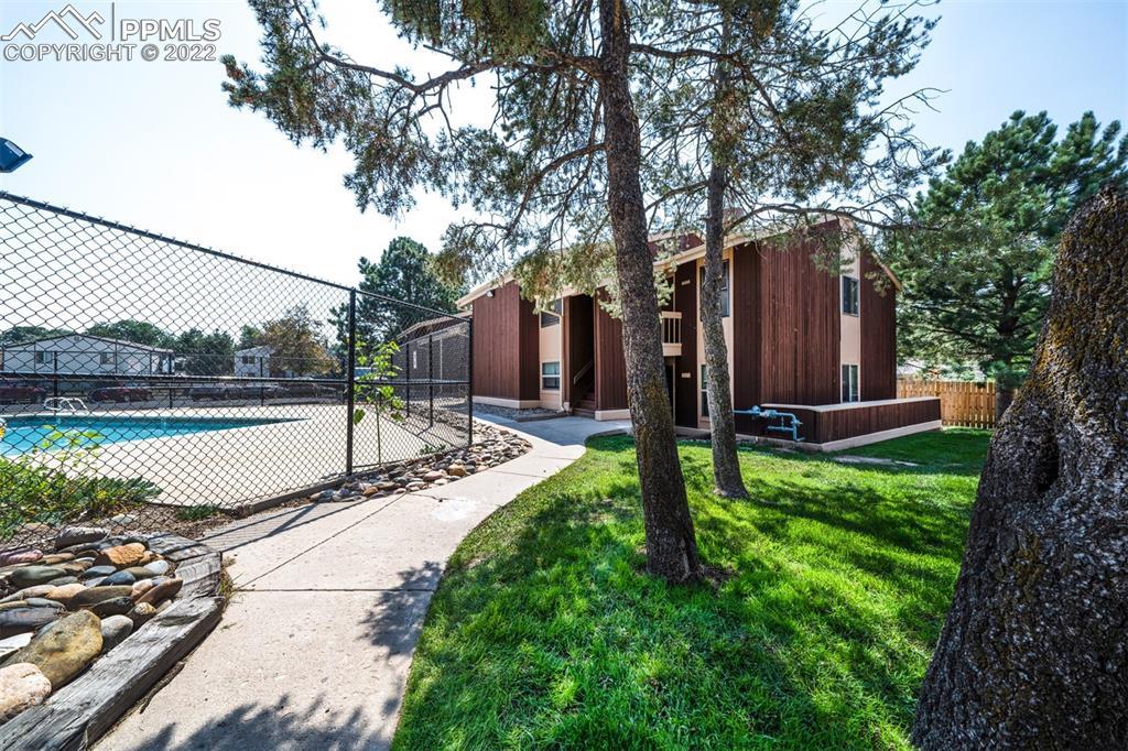 4533 N Carefree Cir. #B, Colorado Springs, CO 80917