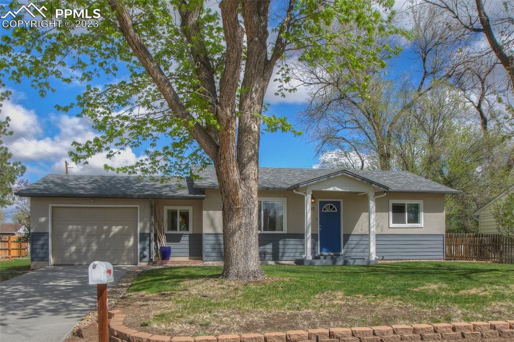 151 Hayes Dr., Colorado Springs, CO 80911