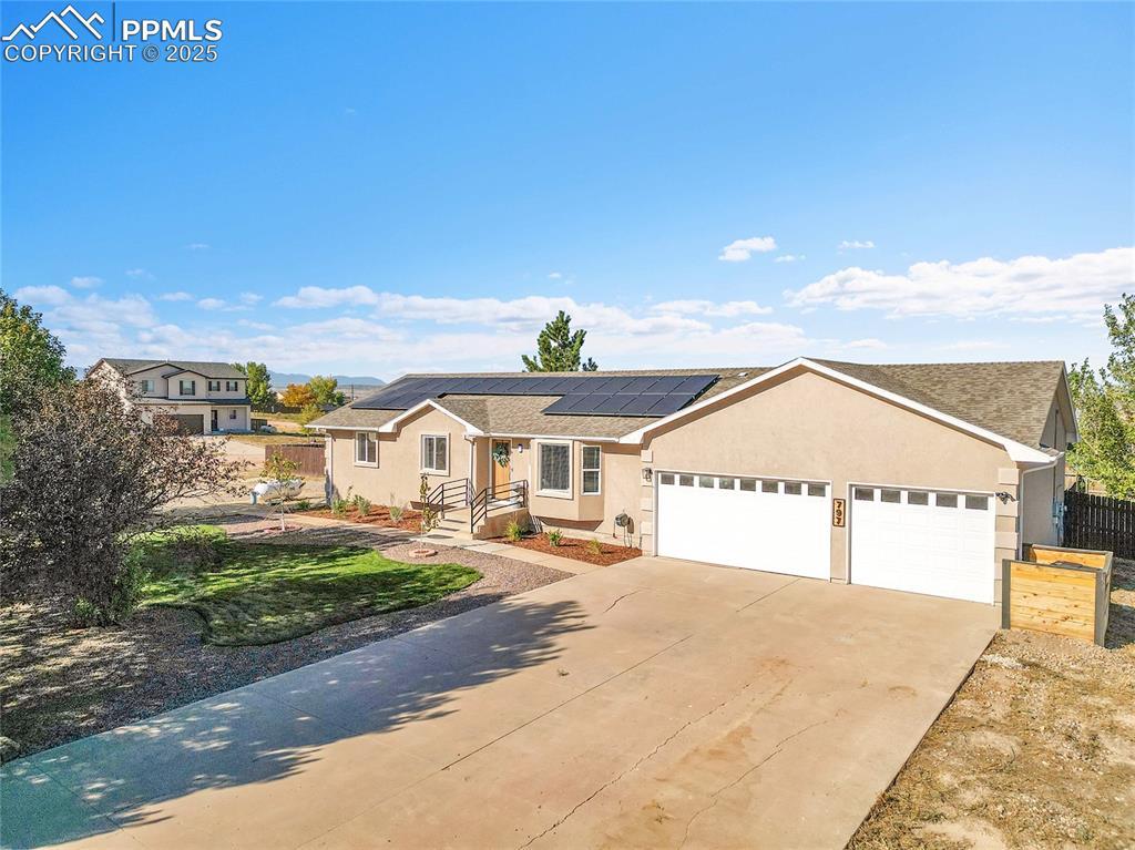 797 E Parkrose Dr., Pueblo, CO 81007
