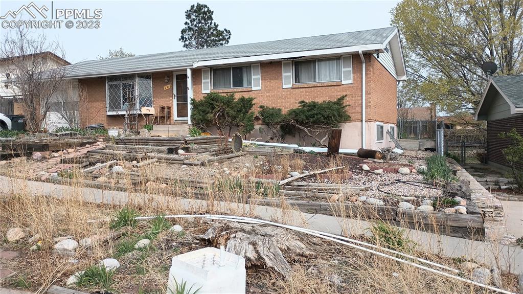 231 Fairmont St., Colorado Springs, CO 80910