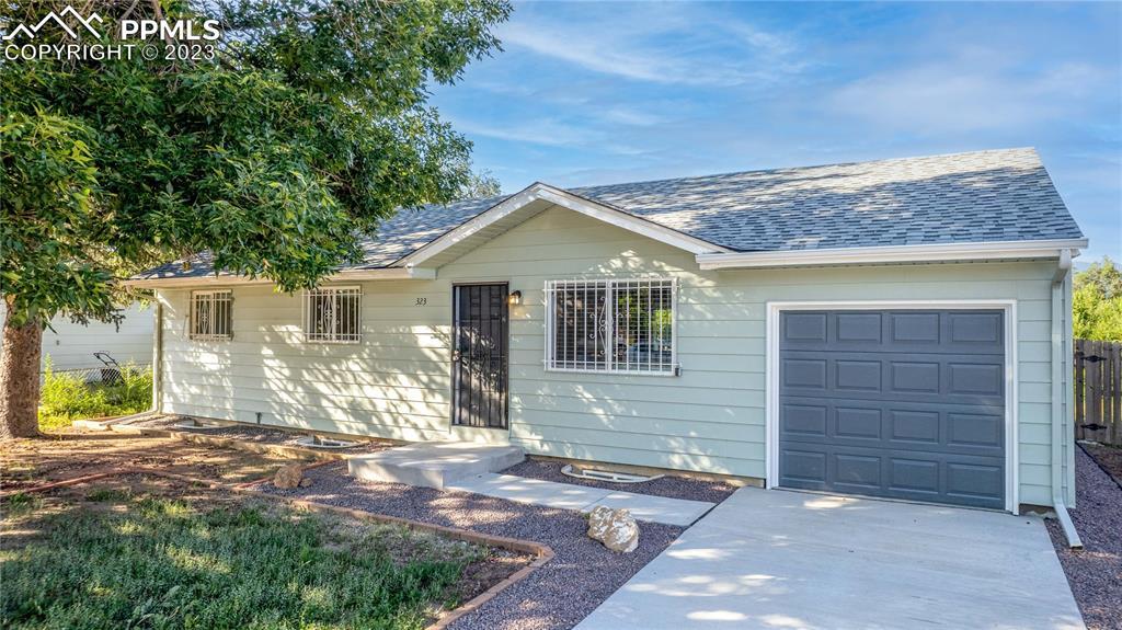 323 Longfellow Dr., Colorado Springs, CO 80910