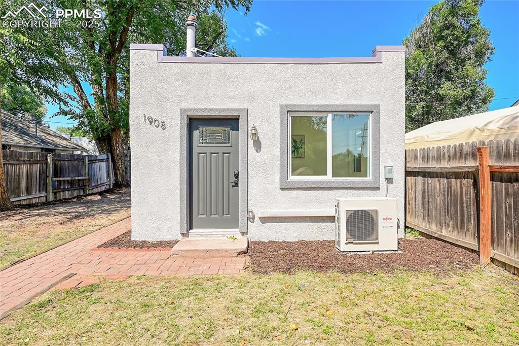 1908 E St Vrain St., Colorado Springs, CO 80909