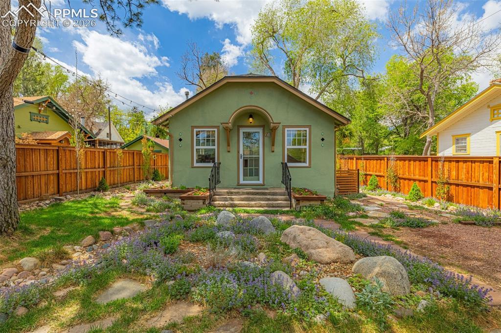 10 Wolfe Ave., Colorado Springs, CO 80905