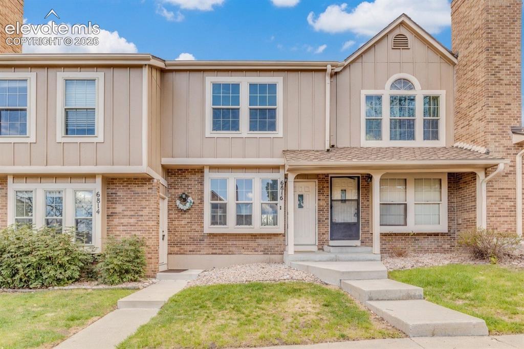 6816 Ravencrest Dr., Colorado Springs, CO 80919