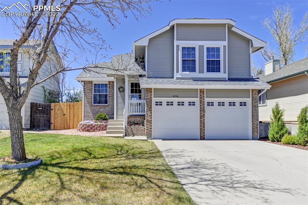 8246 Steadman Dr., Colorado Springs, CO 80920