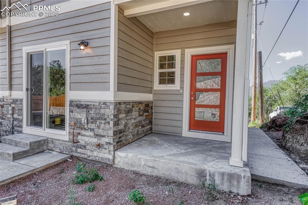 890 Promontory Rock Grove, Colorado Springs, CO 80905