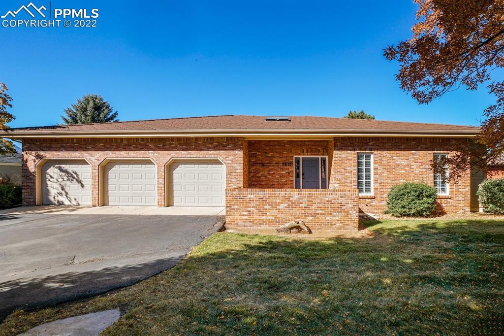 2613 Ashgrove St., Colorado Springs, CO 80906